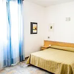 West End Hotel