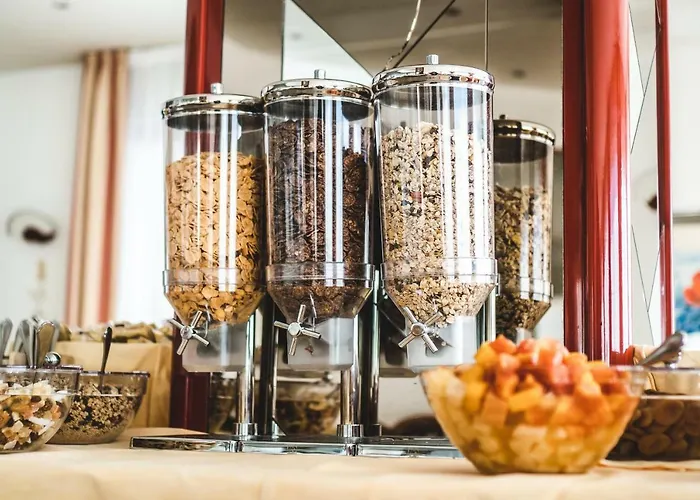 West End מלון אלסיו