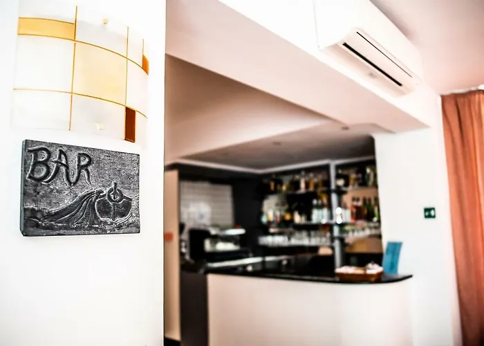 מלון West End אלסיו